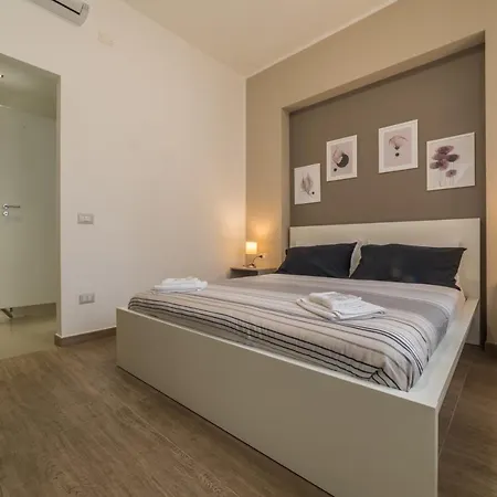 Ambasciatori לינה וארוחת בוקר
